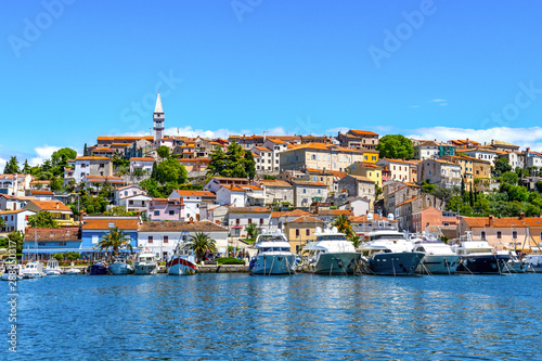 Wallpaper Mural Hafen und Altstadt Vrsar, Kroatien Torontodigital.ca