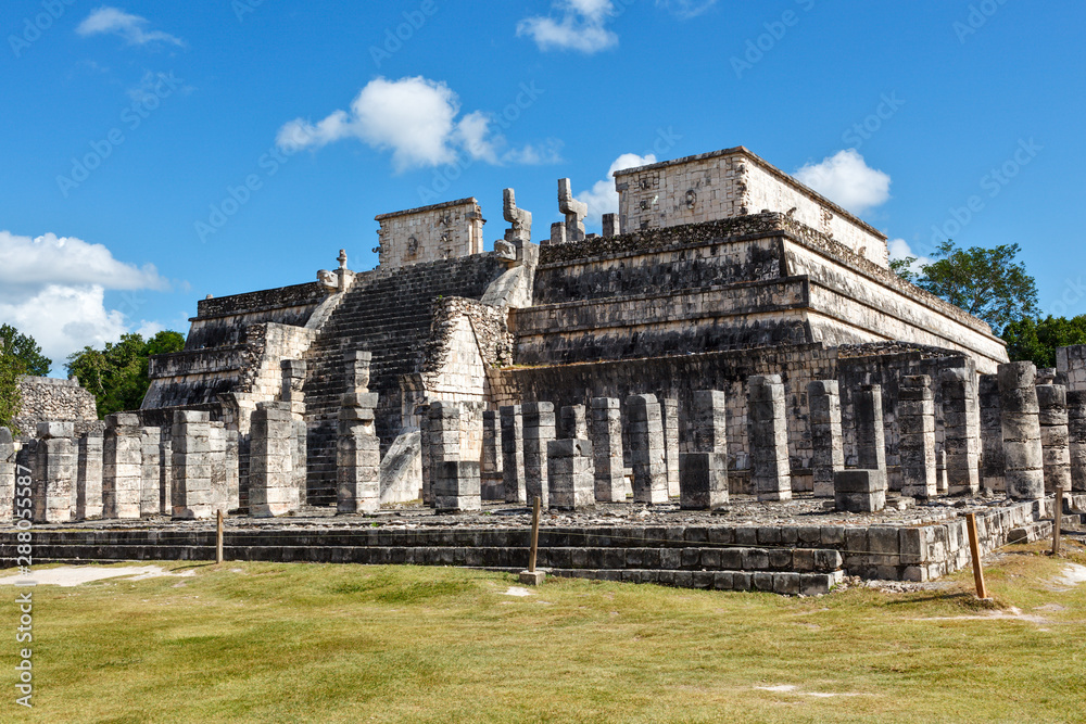 The temple of the warriors in Chichen Itza.