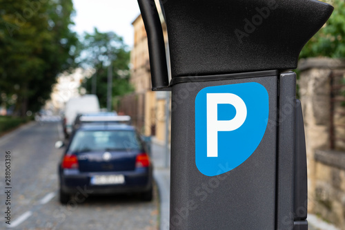 Parking payment machine