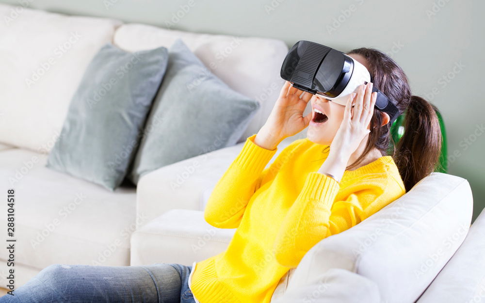 Having fun in virtual reality