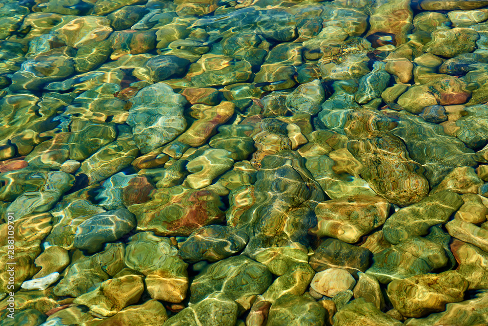 texture stones in water