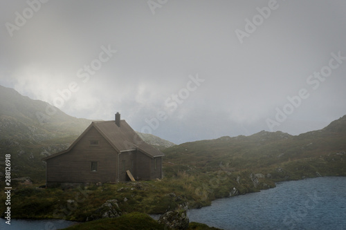 Hütte in Norwegen auf dem Berg