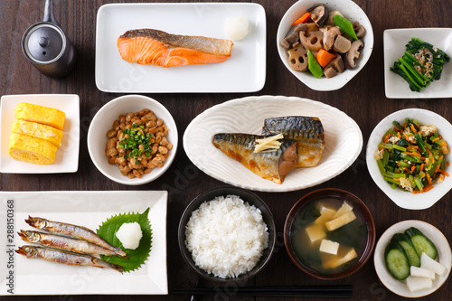 日本の食卓、俯瞰 photo