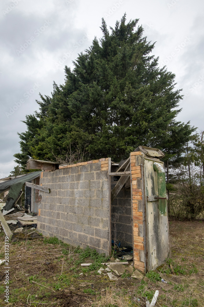 Old derelict buildings which are falling down in Snailwell, Suffolk. 30th March 2018 Old derelict buildings which are falling down in Snailwell, Suffolk. 30th March 2018