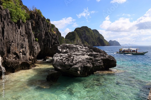 Palawan island hopping