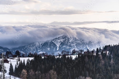 Chmury w górach