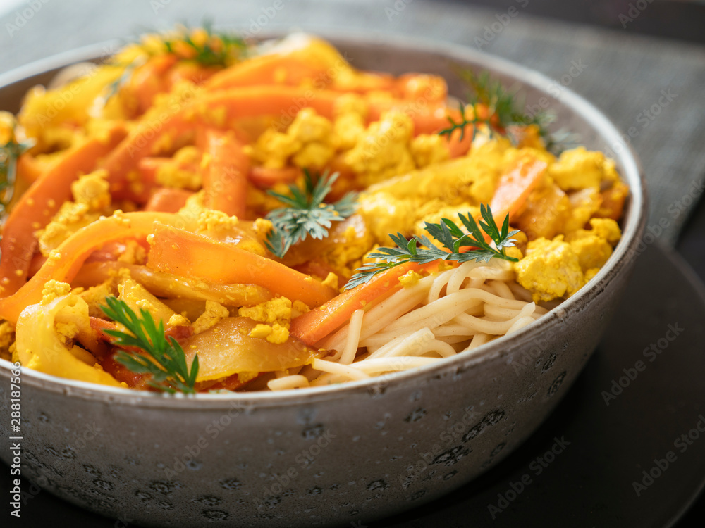 Vietnamese Kohlrabi Carrot Stir-fry Vietnamese Kohlrabi Carrot Stir-fry