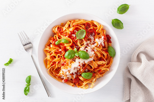 Obraz na plátně tagliatelle pasta with tomato sauce parmesan basil