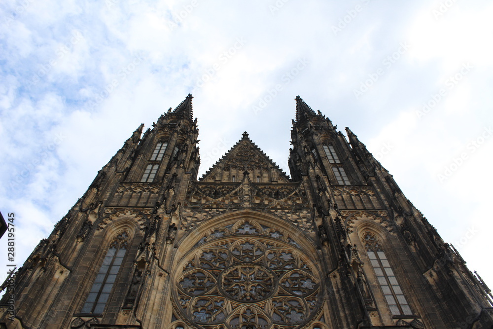Fototapeta premium St. Vitus Cathedral Prague facade