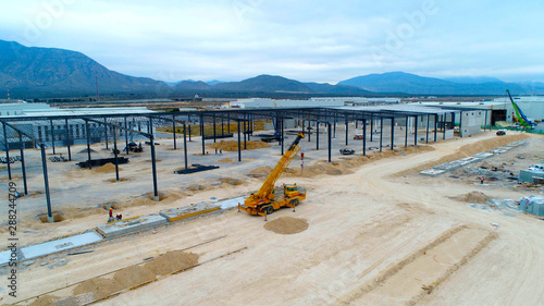 Foto Construcción de nave industrial