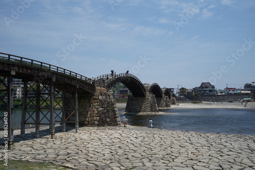 錦帯橋と岩国 © marutarooZ