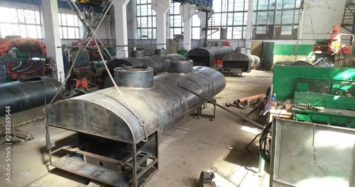 Production, plant, auto industry, machine tools, workers, enterprise