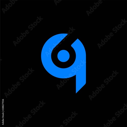 simple typography q6 vector logo