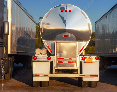 Trucking Tanker Trailer