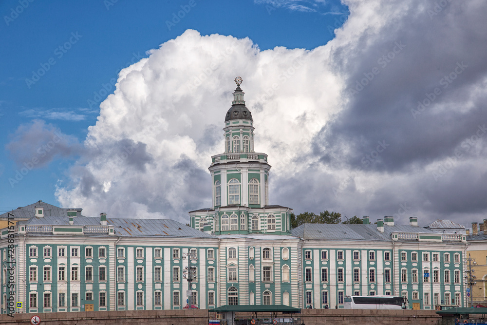 facade of a historic building in Petersburg