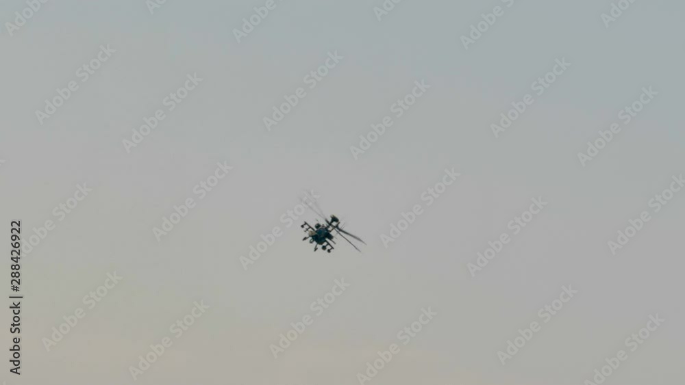 24189_The_look_of_the_black_helicopter_in_the_sky.mov 24189_The_look_of_the_black_helicopter_in_the_sky.mov