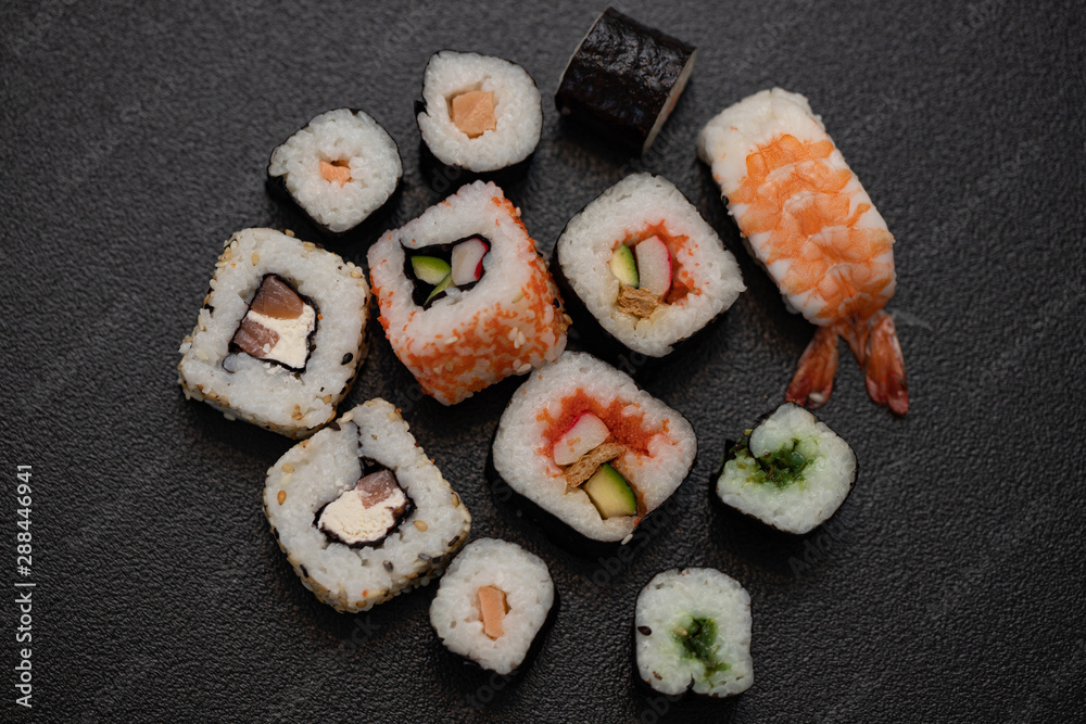 Sushiplatte Sushiplatte