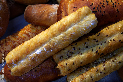 food, bread, bakery, baked, breakfast, fresh, white, cookies, sweet, food, baguette, brown, snack, dessert, isolated, bread, french