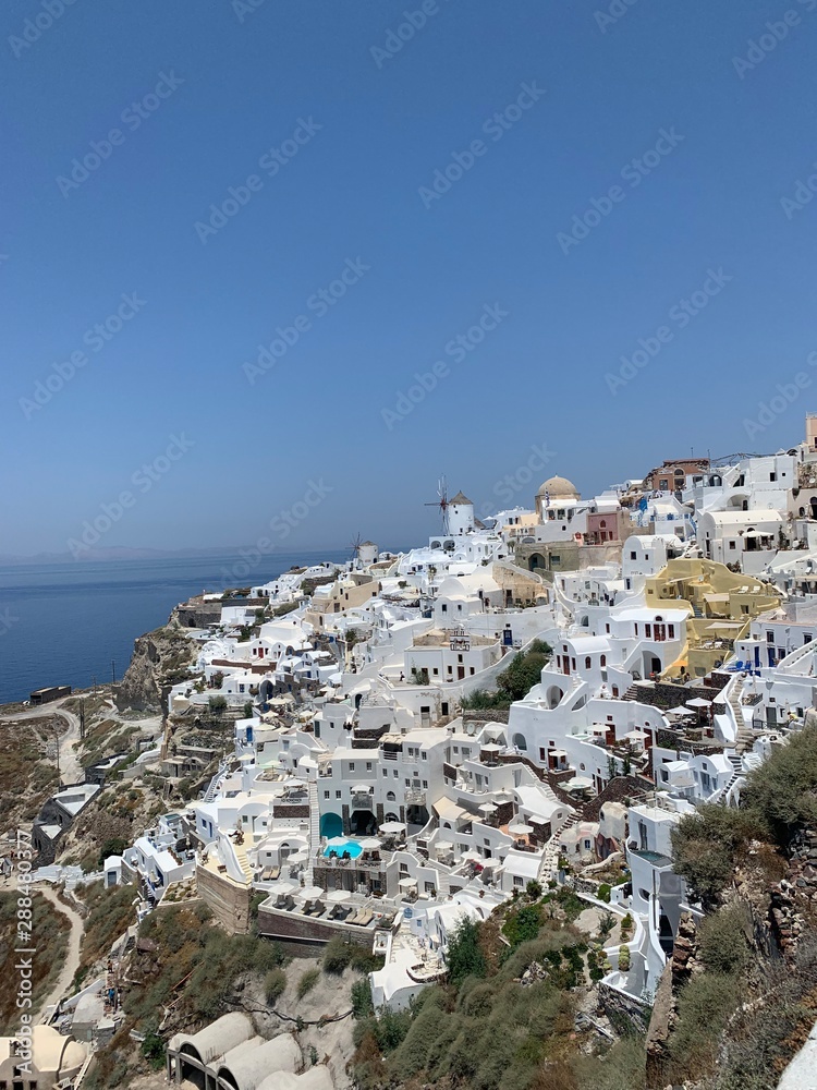oia village in santorini greece