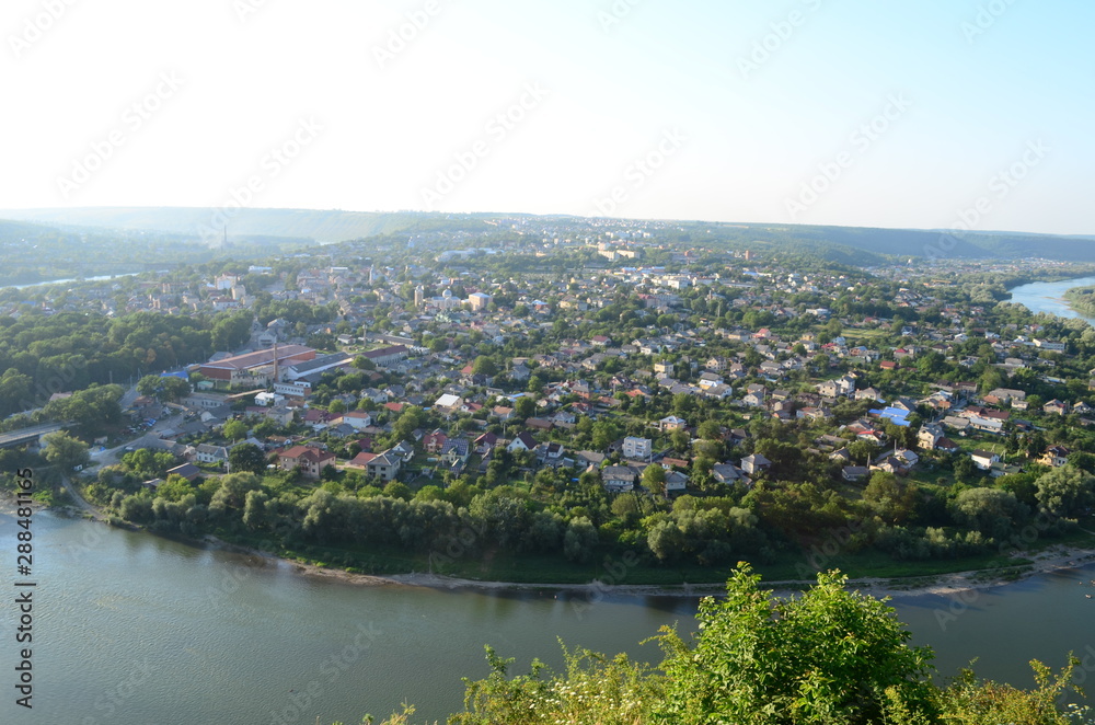 Zalishchyky town is a round island surrounded by a river