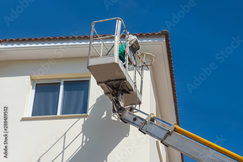 House painting. Painting th...