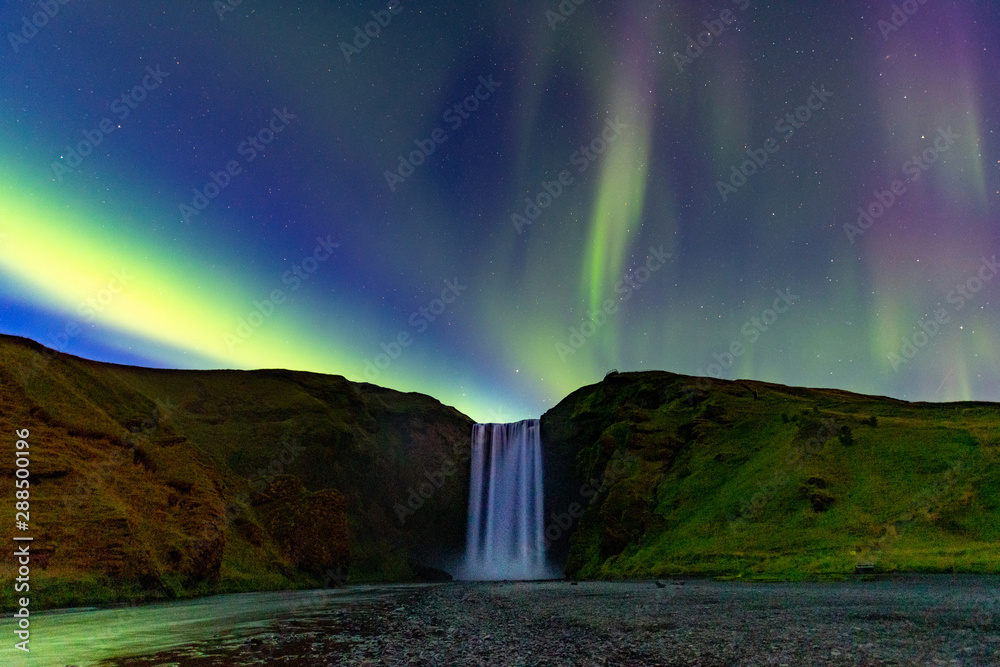 Obraz na płótnie Northern Lights In Iceland w salonie