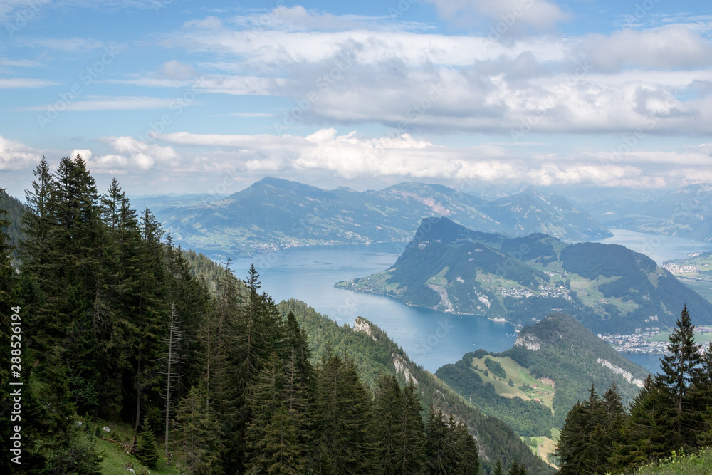 Obraz premium Panorama view of Lucerne lake and mountains scene in Pilatus of Lucerne