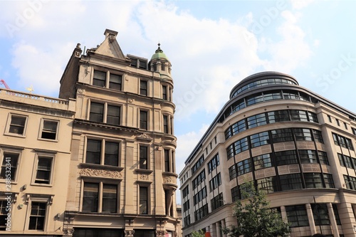 Immeuble anglais typique à Londres - Royaume Uni © ERIC