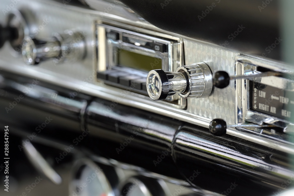 Autoradio eines Oldtimers Autoradio eines Oldtimers