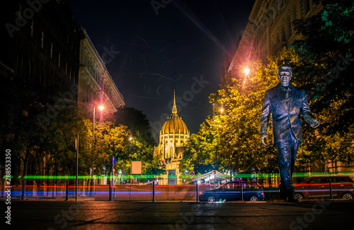 Photography Budapest at night