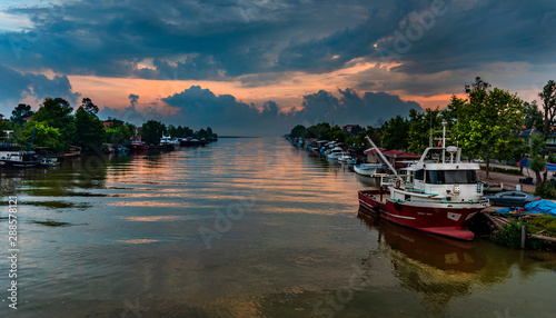 Fototapeta Naklejka Na Ścianę i Meble -  beach and sunrise on the beach Karasu Sakarya Turkey