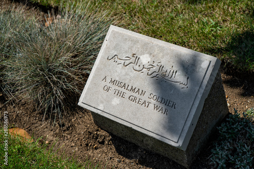 A muslim soldier of the great war tombstone