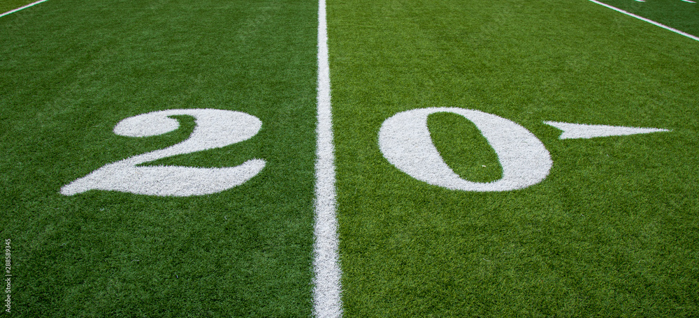 Obraz premium twenty yard line on a football field 