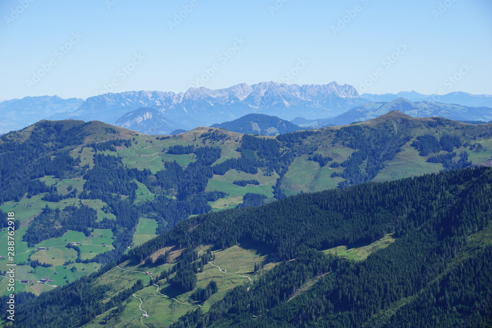 Naklejka premium Kaisergebirge von Süden aus gesehen