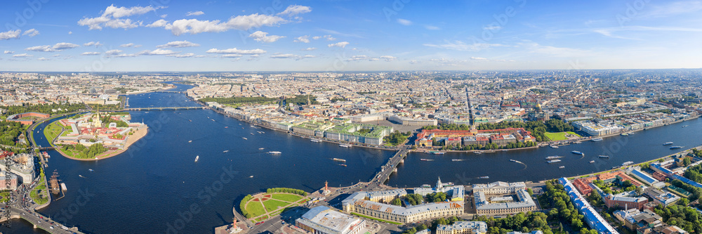 Naklejka premium Large aerial panoramic view of Neva river in Saint Petersburg, Russia with many landmarks