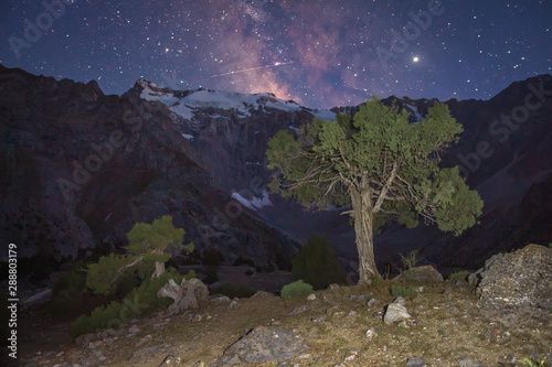 Obraz na płótnie Night scene in Fann mountains, Pamir, Alay, Tajikistan. Night mountain landscape with starry sky and Milky Way w salonie