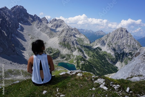Wandern in den Alpen © Laura