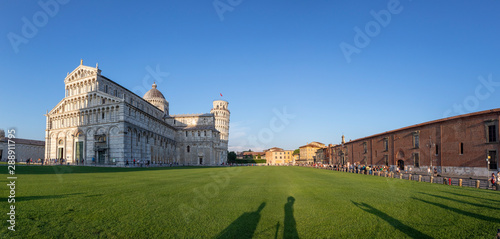 Billede på lærred people visit famous piazza del miracoli in Pisa, Tuscany