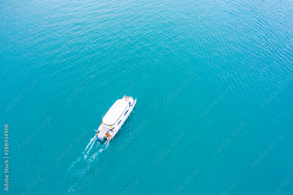 Naklejka premium Blurred passenger boat in the ocean, Sattahip Thailand