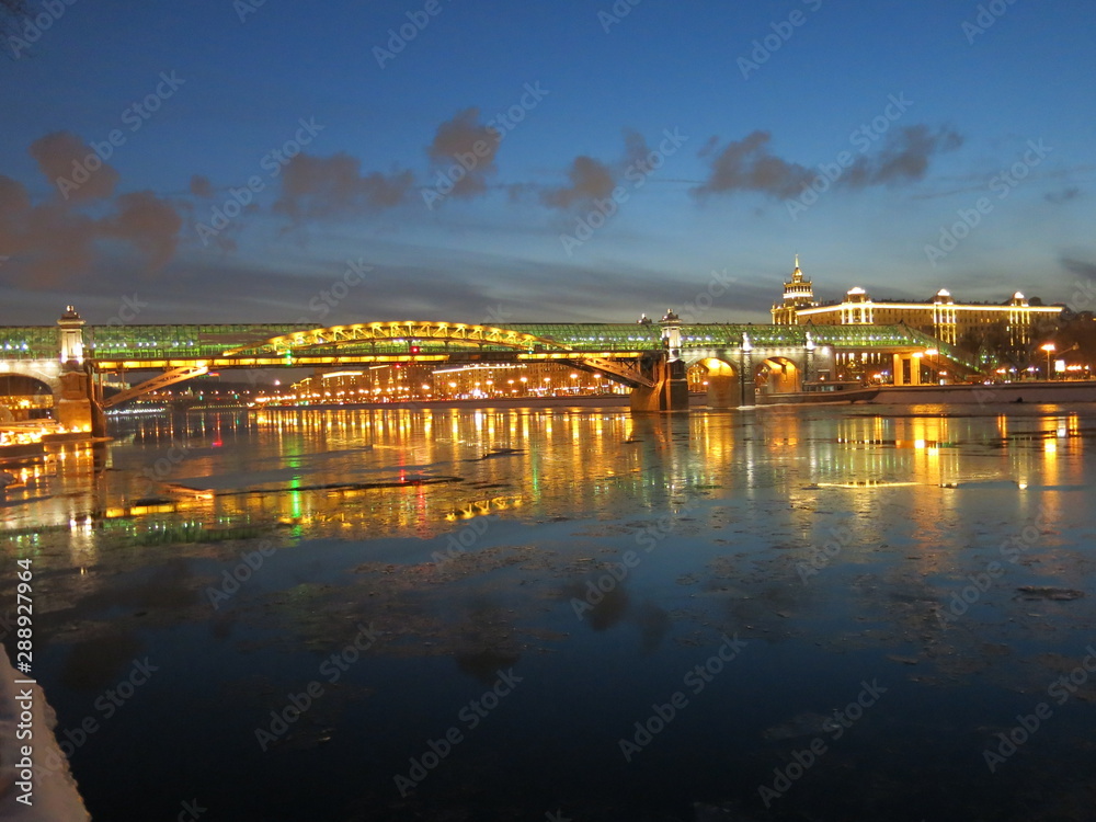 Moscow river by night
