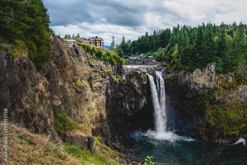 108MP Snoqualmie Falls