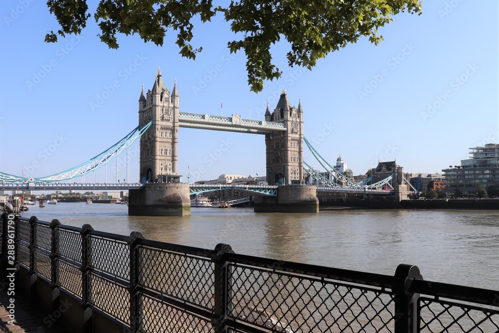 File:Tower bridge (le pont de londre) - panoramio.jpg - Wikimedia