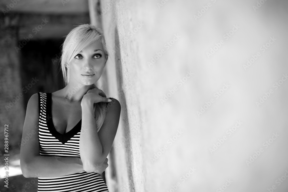 Naklejka premium beautiful girl