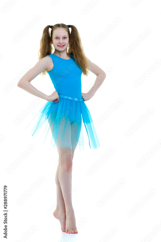 The gymnast prepares to perform the exercise. The gymnast prepares to perform the exercise.