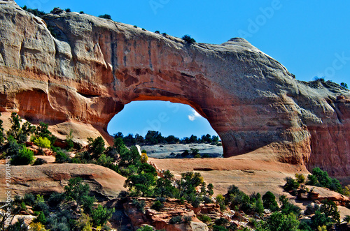Wilson Arch, Moab, Utah photo