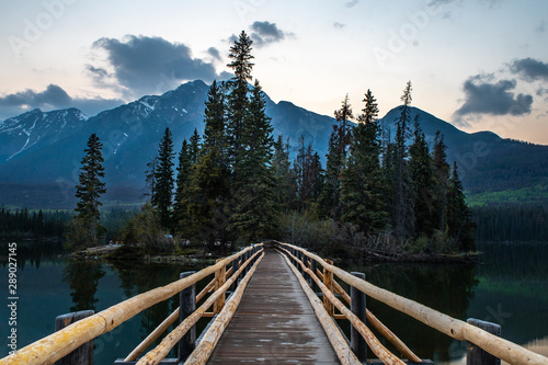 Pyramid Lake Jasper National Park