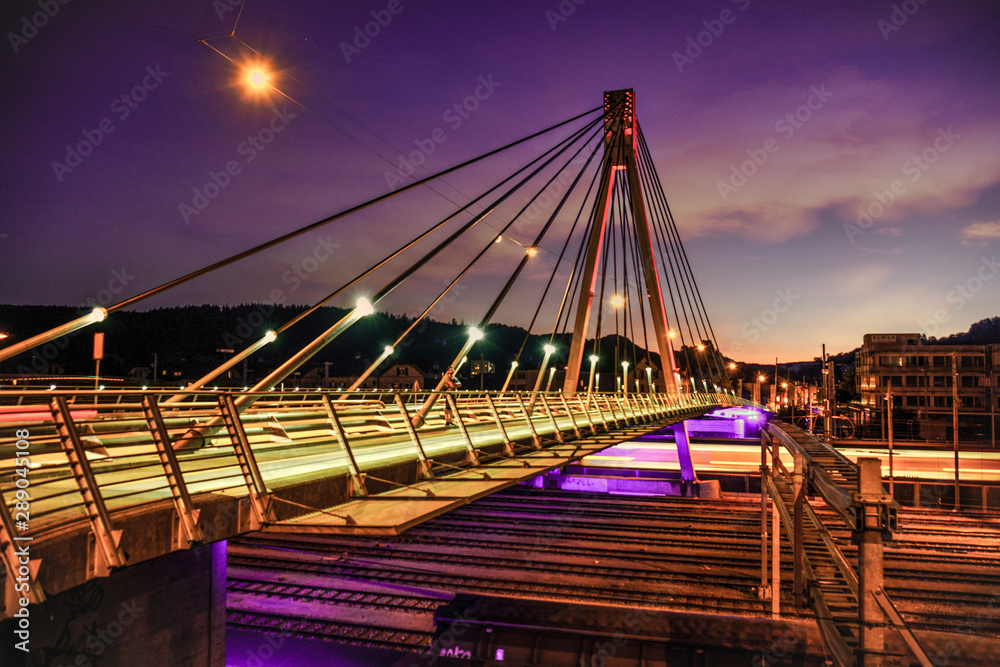 Obraz premium Storchenbrücke Winterthur bei Dämmerung