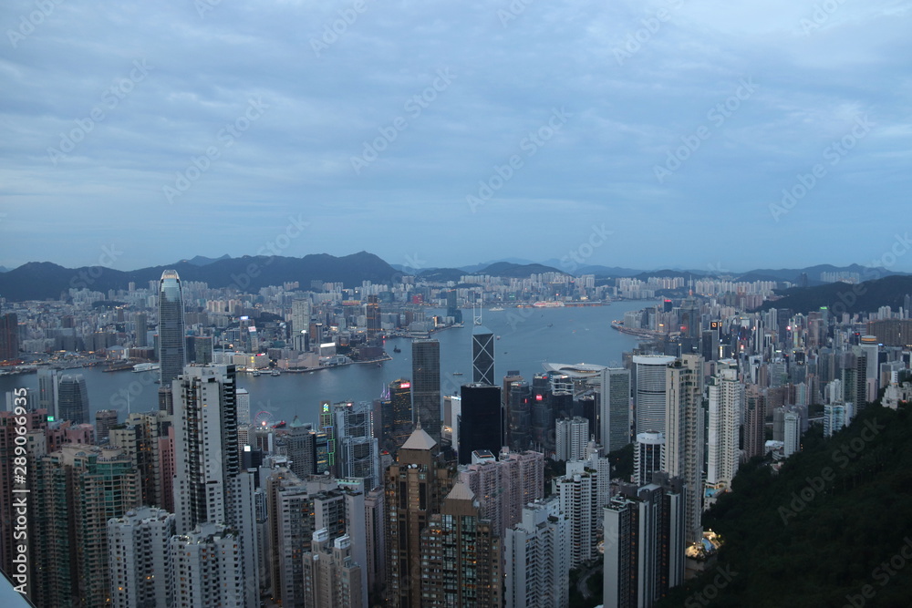 Paysage urbain et baie de Hong Kong	