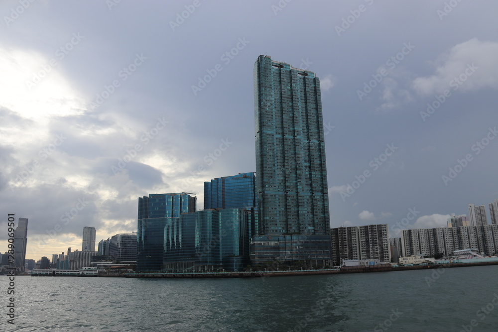 Gratte-ciels sur la baie de Hong Kong	