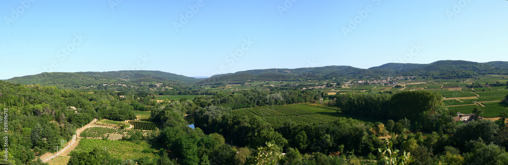 la vallée de la Cèze dans le Gard